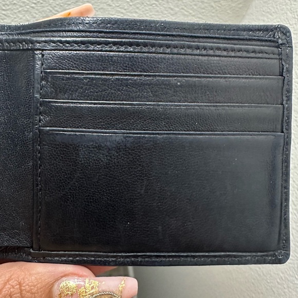 Authentic Chanel Quilted Lambskin CC Logo Wallet - Picture 14 of 15